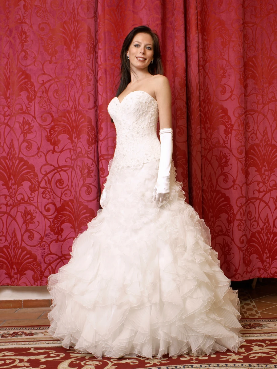 03. Le Chic Bruids- Galawereld - Bruidsjurken - Strapless bruidsjurken